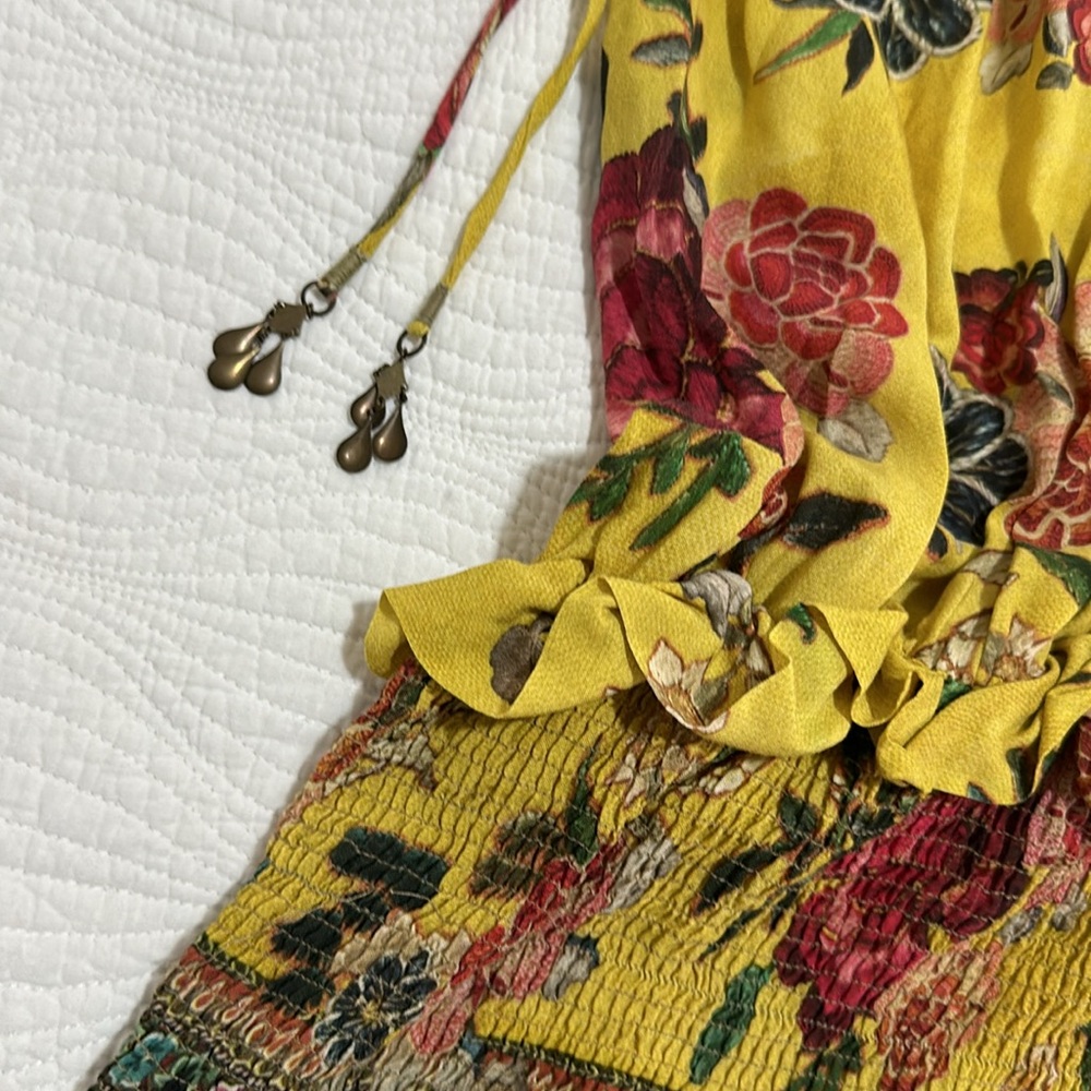 NEW FARM RIO NWOT YELLOW BLACK WHITE SMOCKED DRESS FLORAL ADJUSTABLE STRAPS - Picture 7 of 8